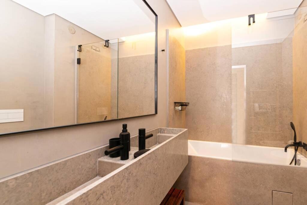 Stylish Apartment By Av. Da Liberdade Lisboa Ngoại thất bức ảnh